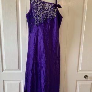 Vintage Victoria’s Secret Purple Lace Gown Medium Gold Label Lingerie 90s